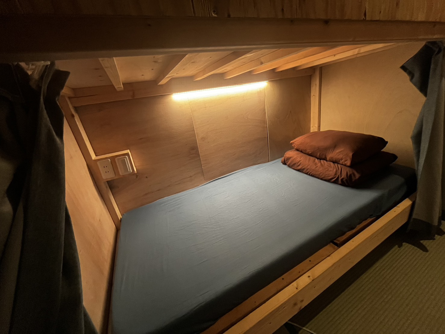 Mixed Dormitory With 3 Beds